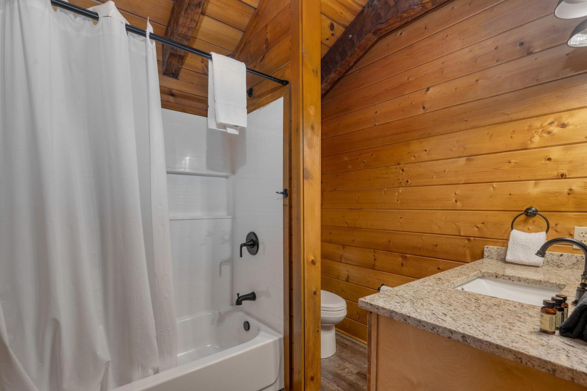 Dudley I By Avantstay Cosy Cabin W Hot Tub Incredible Views Pigeon Forge Exteriör bild